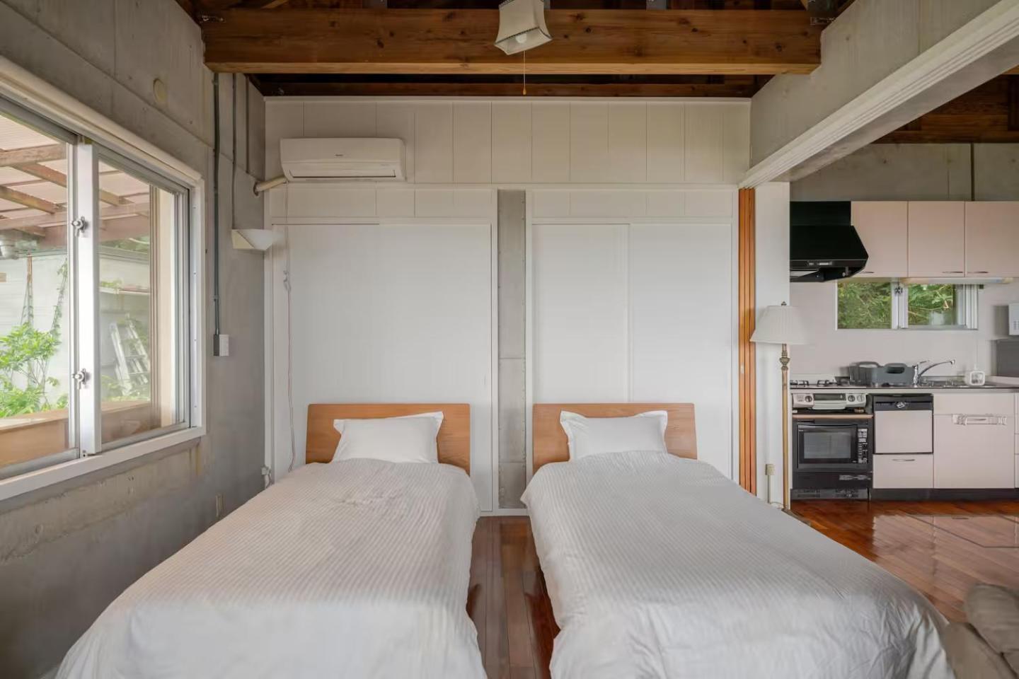 Panorama Ocean View Cottage Motobu Exteriér fotografie