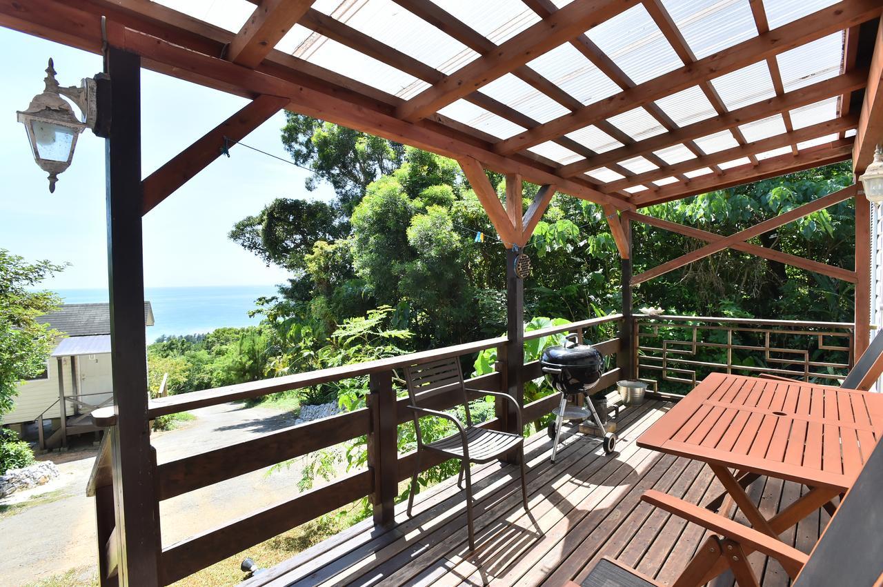 Panorama Ocean View Cottage Motobu Exteriér fotografie