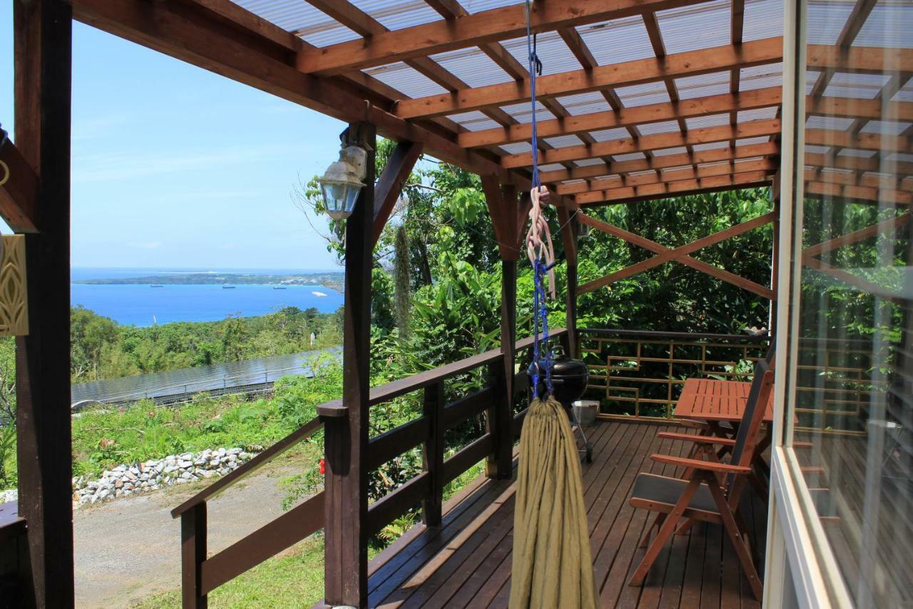 Panorama Ocean View Cottage Motobu Exteriér fotografie