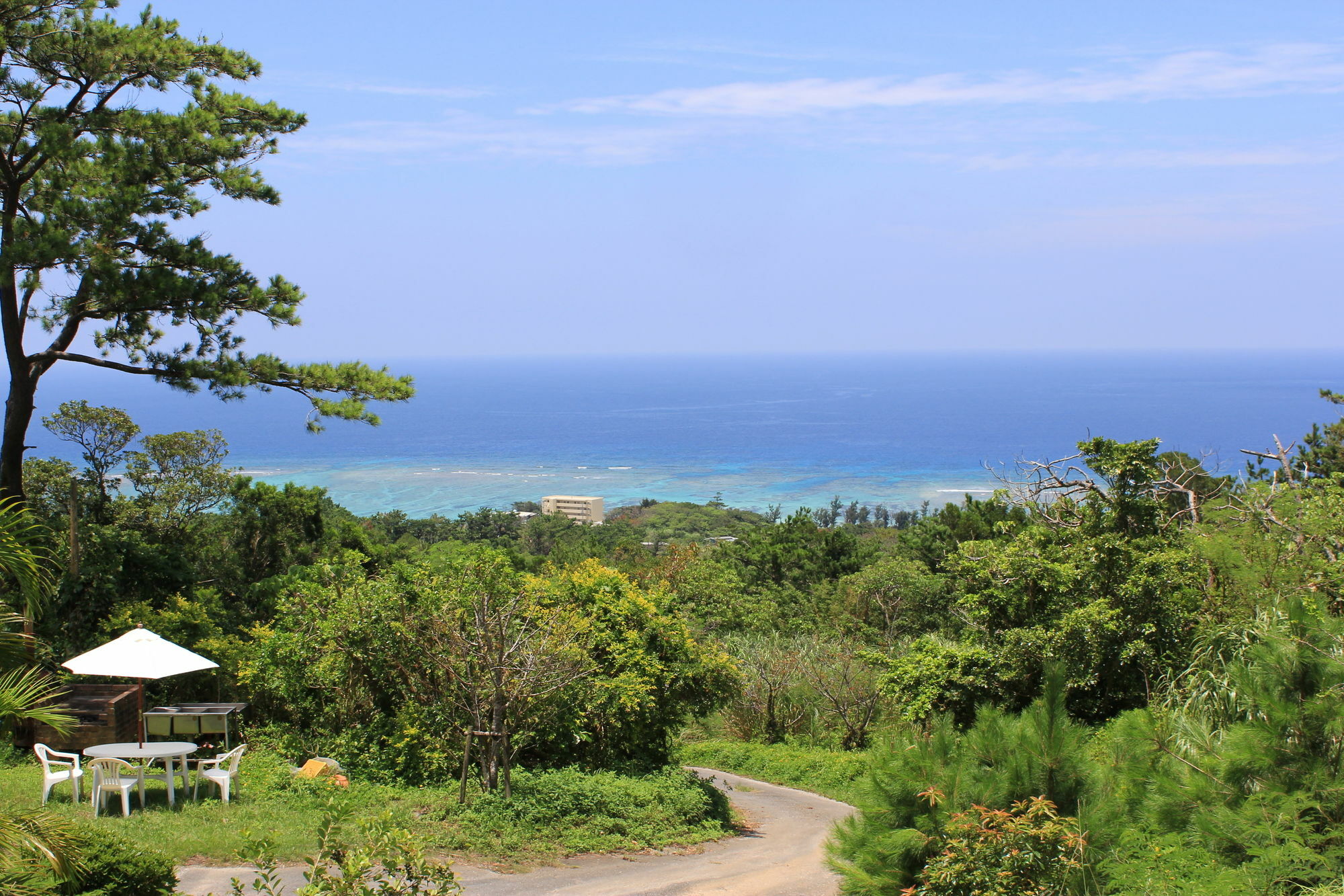 Panorama Ocean View Cottage Motobu Exteriér fotografie